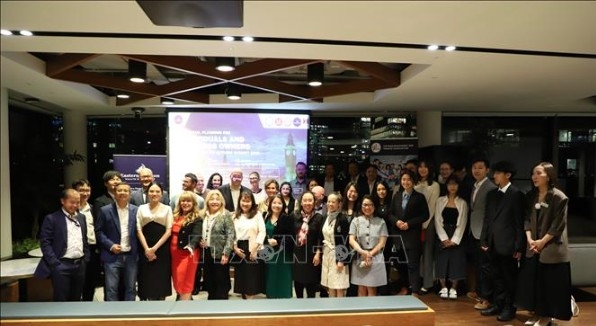 Financial Insights 2025 strengthens Vietnam-UK business ties